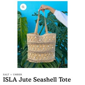 Beach bag - ISLA jute seashell tote | SALT + UMBRR